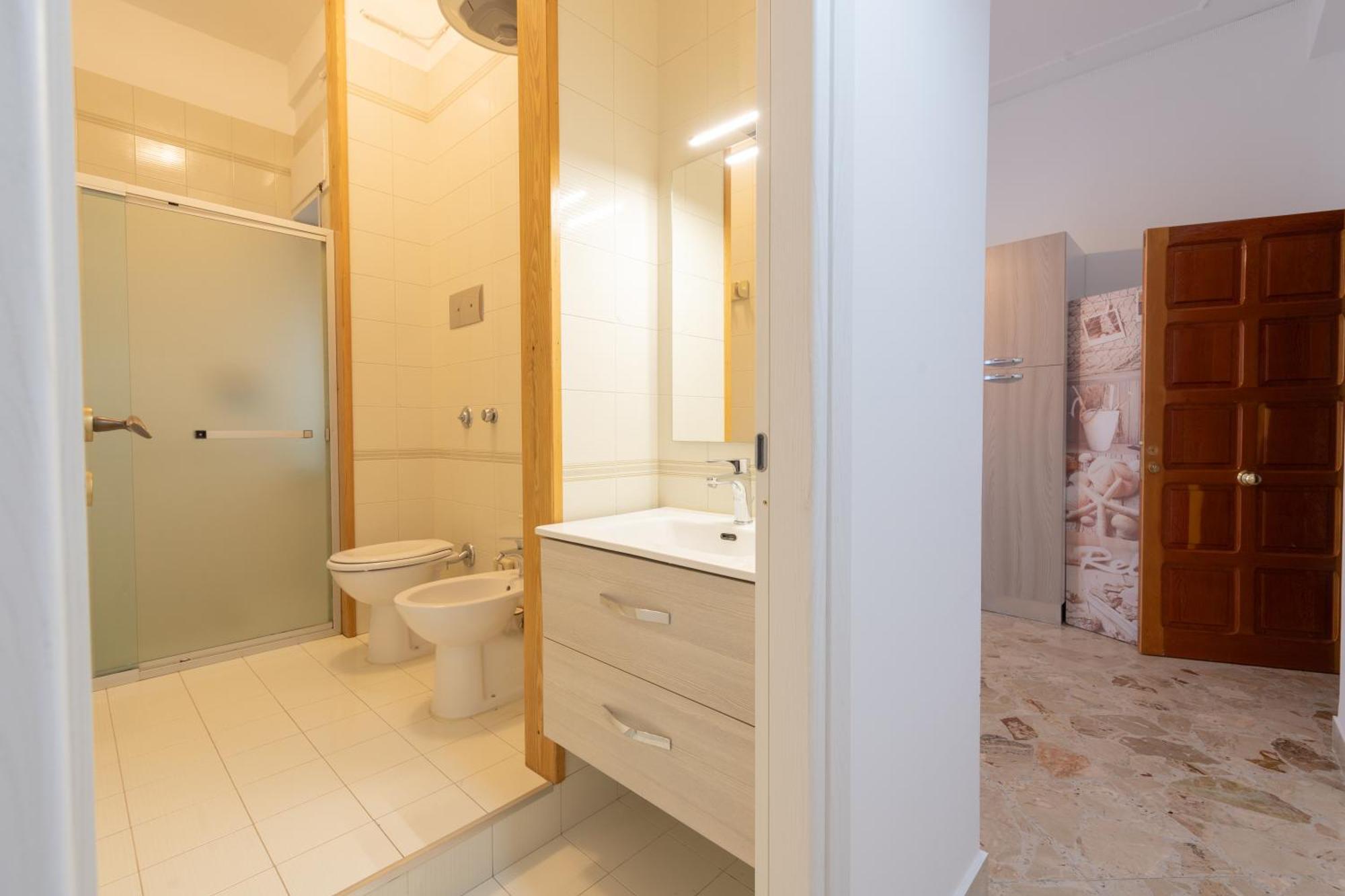 Апартаменти New Sea House Vicino La Spiaggia Del Lungomare Чефалу Екстер'єр фото